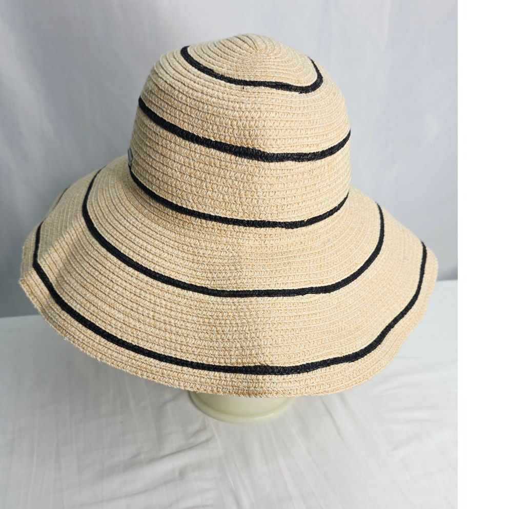 Wallaroo Savannah Wide Brim Sun Hat Beige Black Stripe Paper Braid Packable — image 4 of 8